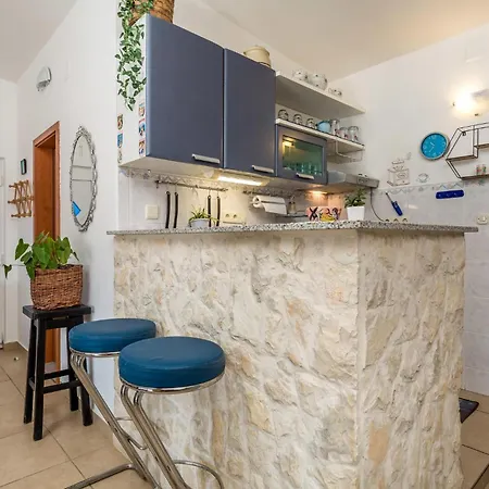 3 Bedroom Pet Friendly In Prázdninový dům