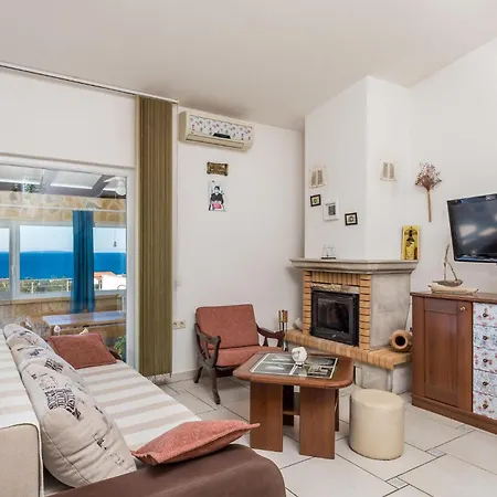 3 Bedroom Pet Friendly In Prázdninový dům *