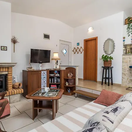 Prázdninový dům 3 Bedroom Pet Friendly In *